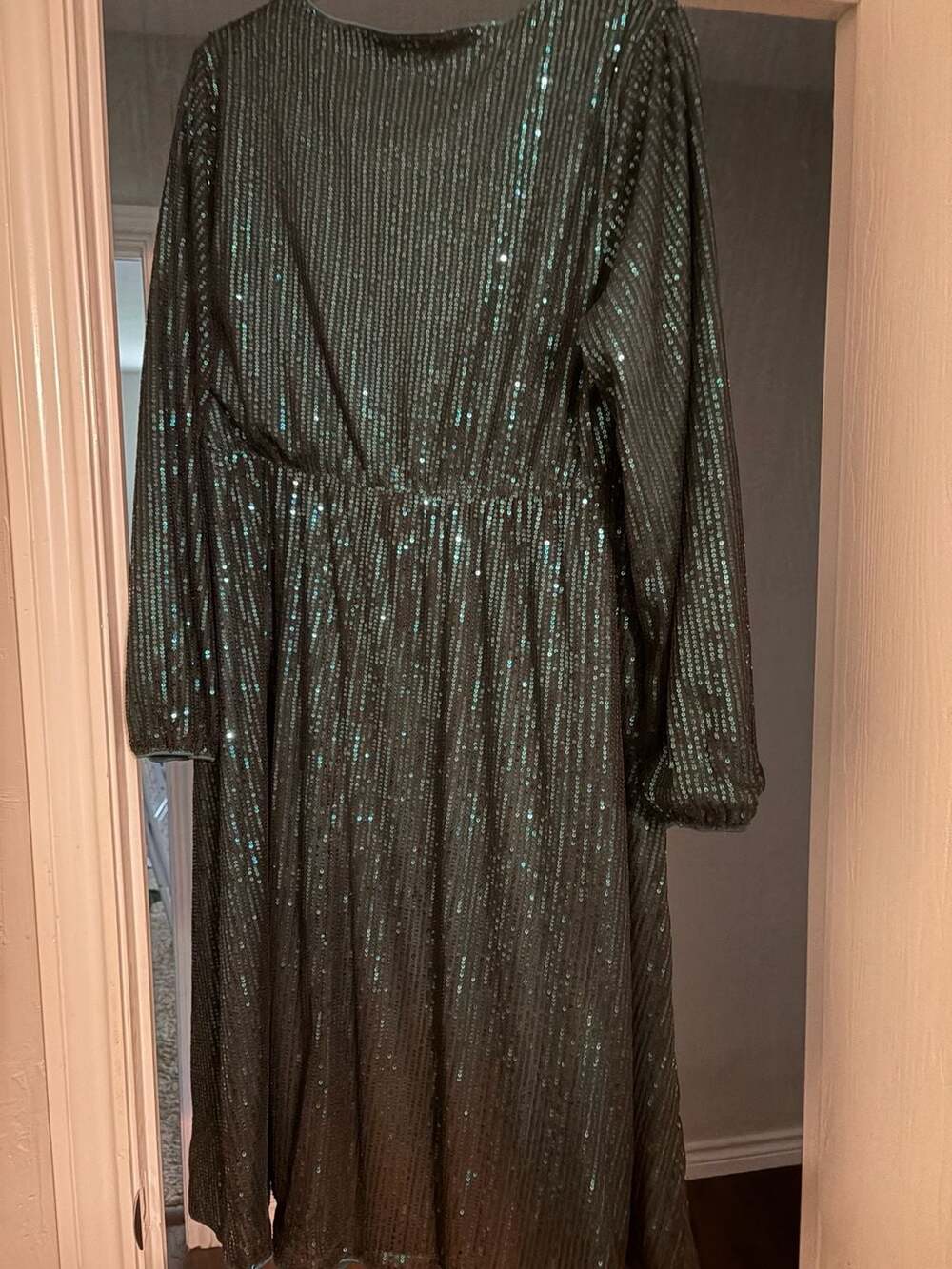 BloomChic Emerald Green Sequin Long Sleeve Wrap Midi Dress - Picture 2 of 5
